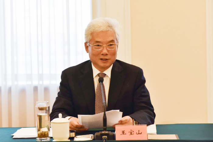 王寶山_resized.jpg